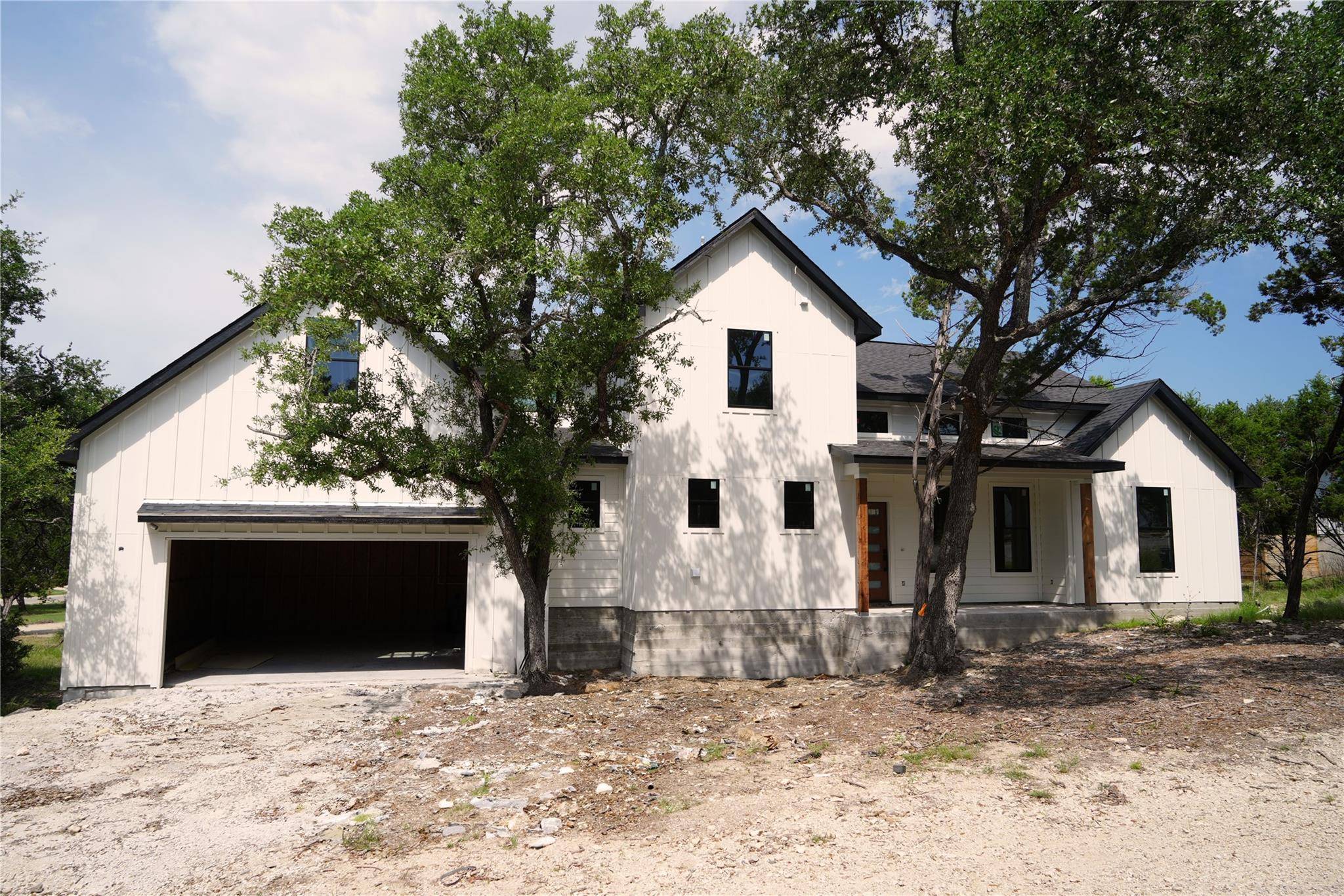48 Acacia DR, Wimberley, TX 78676