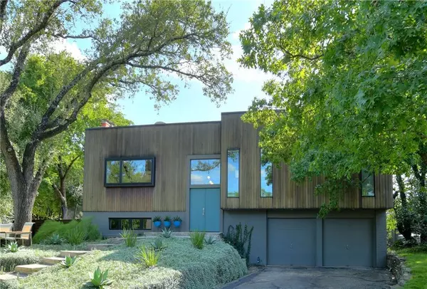 16 Sugar Shack DR,  West Lake Hills,  TX 78746