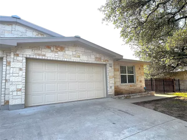 Lago Vista, TX 78645,5705 Thunderbird ST #A