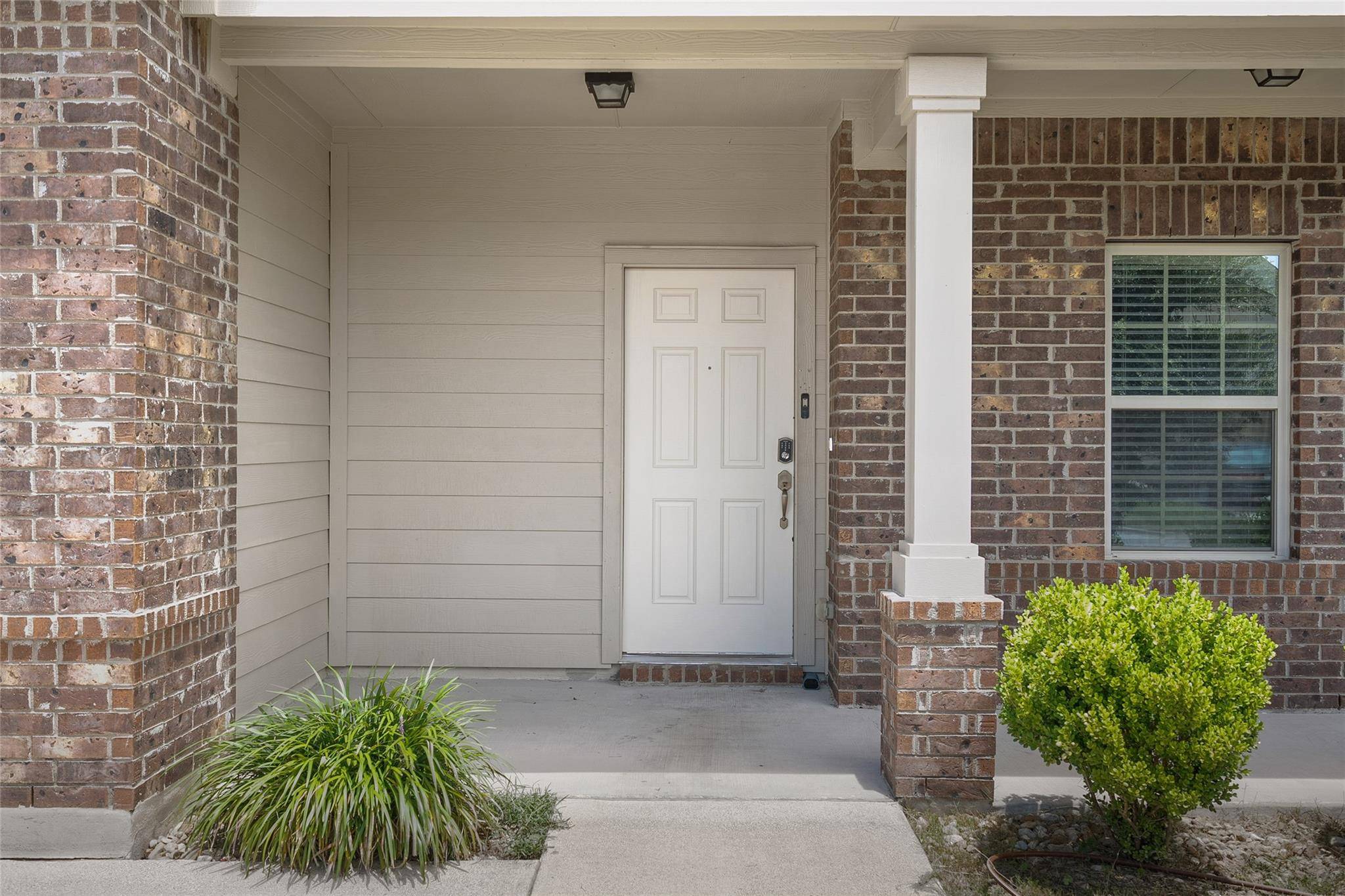 Jarrell, TX 76537,433 Druse LN