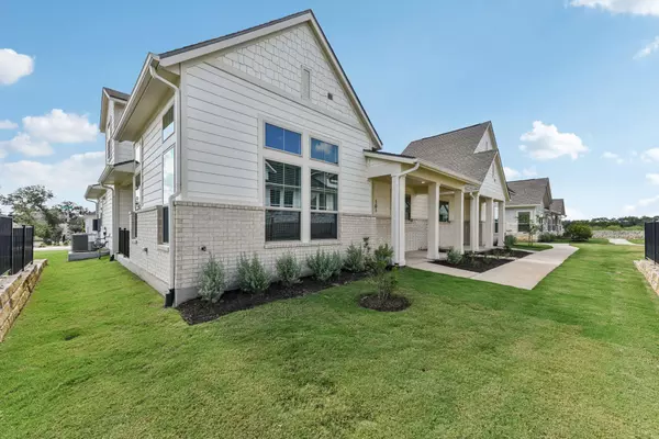 San Marcos, TX 78666,104 Maceo WAY #101