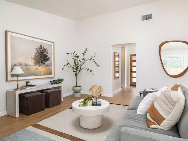 12021 Timber Wolf TRL,  Austin,  TX 78727