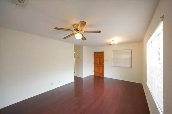 Austin, TX 78722,1903 E 20th ST #101