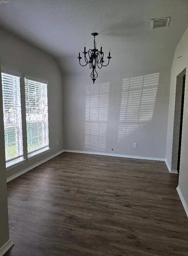 Kyle, TX 78640,231 Winter ST