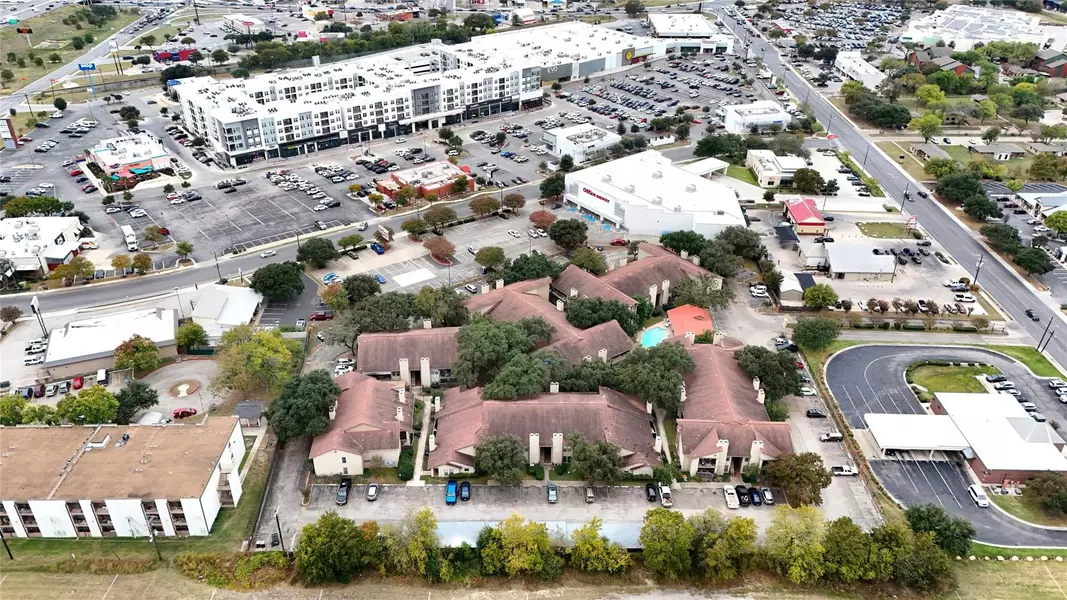 1202 Thorpe LN #508, San Marcos, TX 78666