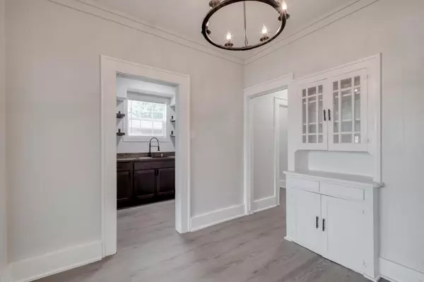 Austin, TX 78752,7406 Bethune Ave