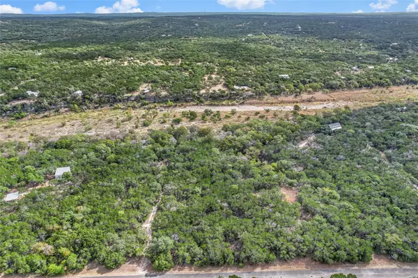 401 DAYS END RD, Wimberley, TX 78676