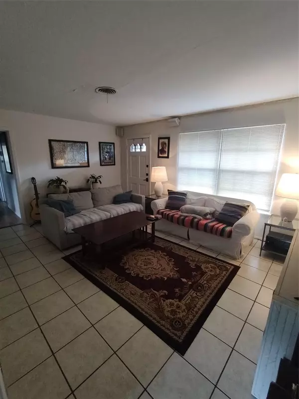 1616 Glencrest DR, Austin, TX 78723