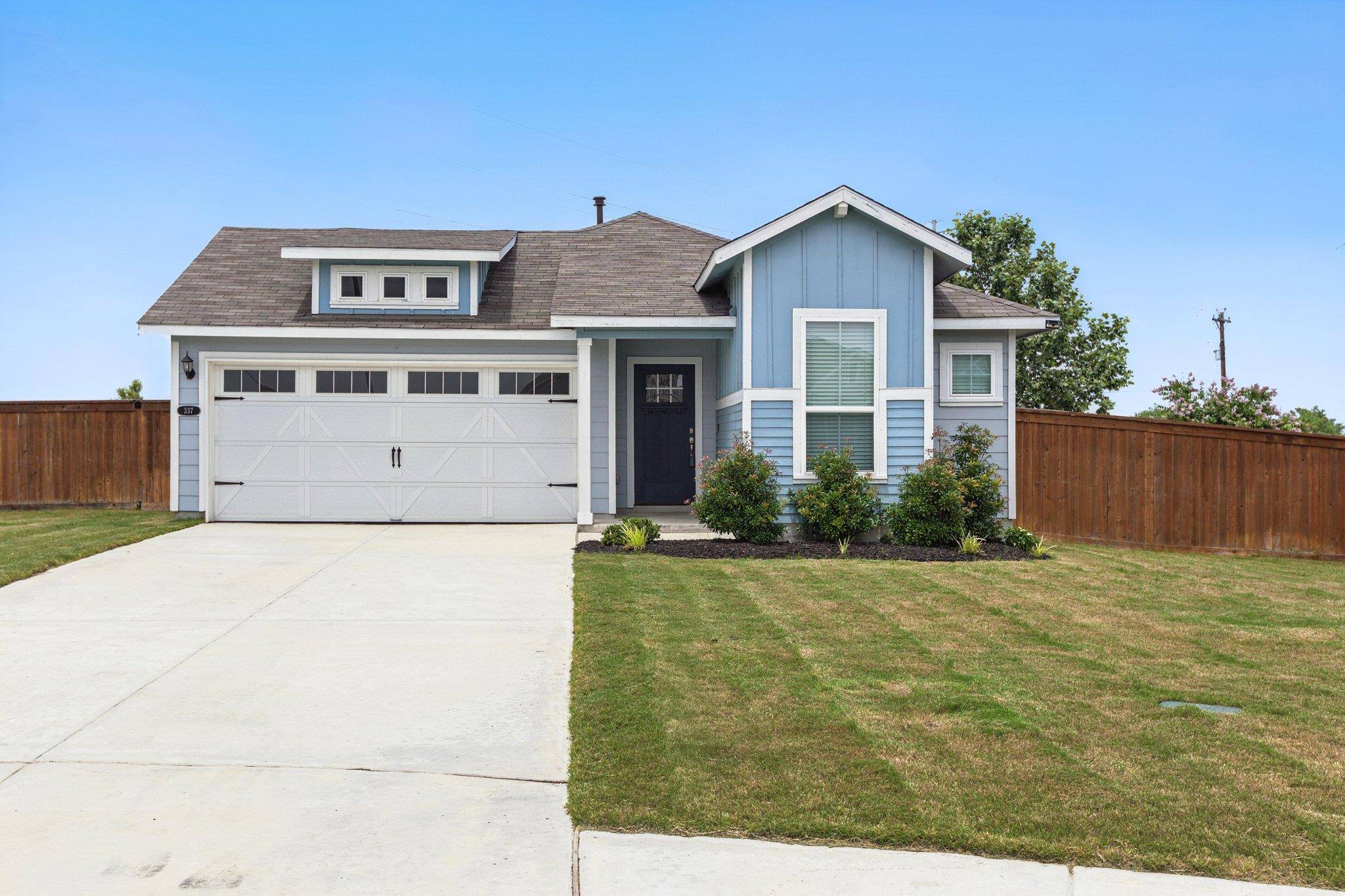 337 Spiny Lizard LN, San Marcos, TX 78666