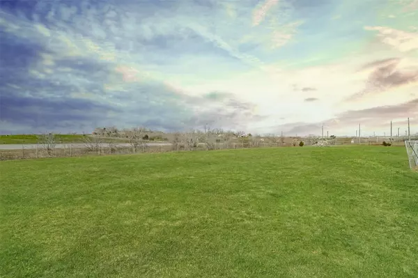 Taylor, TX 76574,1801 Industrial DR