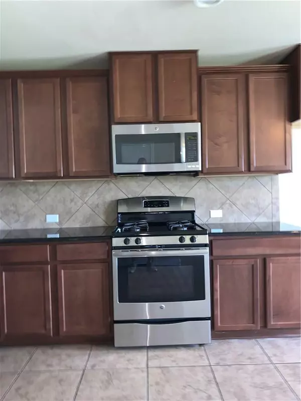 Kyle, TX 78640,151 Chickadee CV