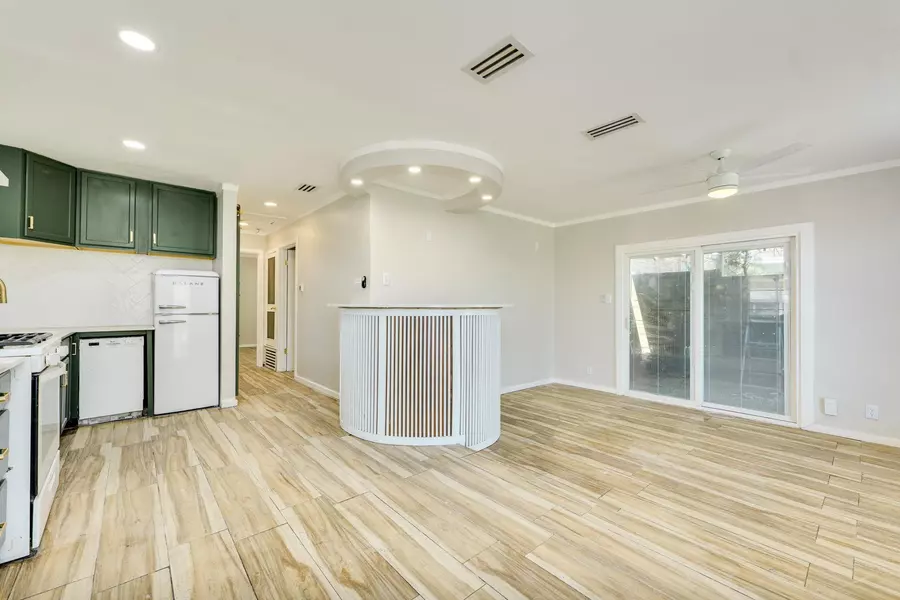2410 Audubon PL, Austin, TX 78741
