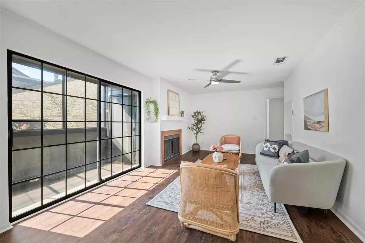 Austin, TX 78756,1510 W North Loop BLVD #424