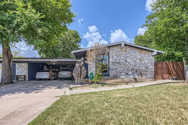 8900 Tina CT, Austin, TX 78758