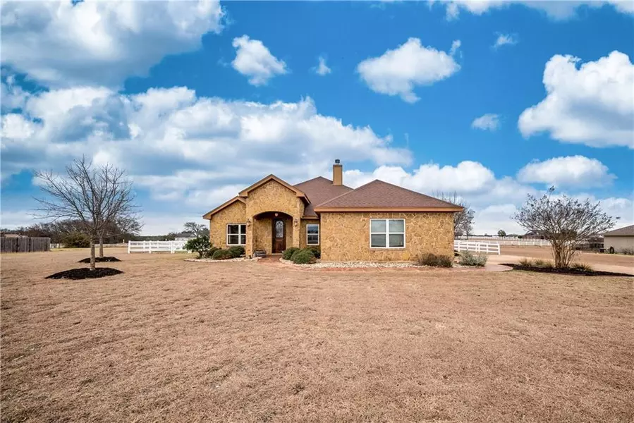 203 S Creekway LN, Georgetown, TX 78626