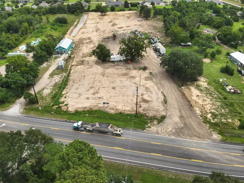 2126 Fm 359 RD, Brookshire, TX 77423