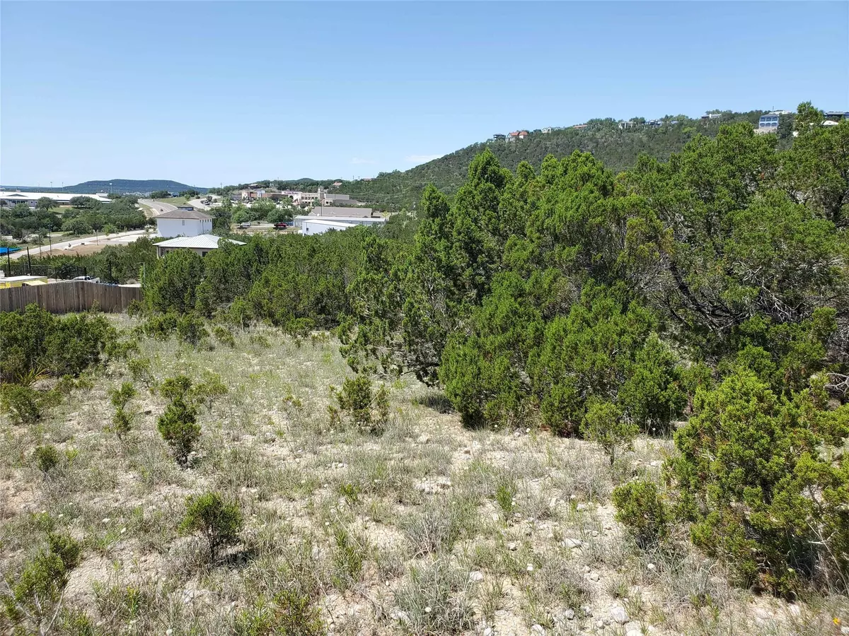 Lago Vista, TX 78645,8012 Arapaho TRL