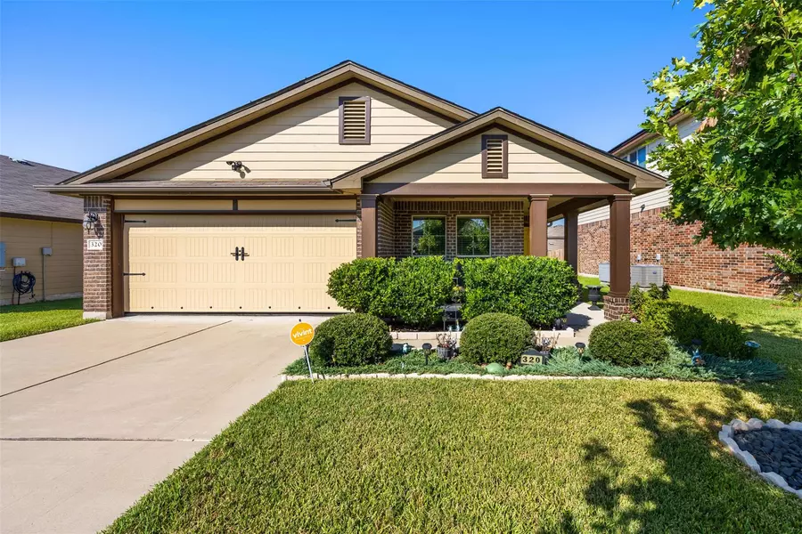 320 Ammonite LN, Jarrell, TX 76537