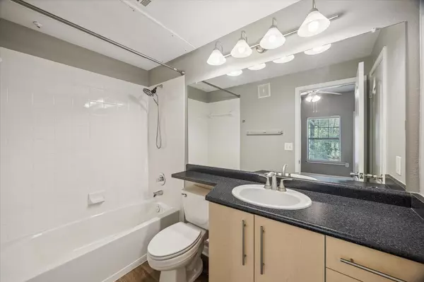 Austin, TX 78730,11203 Ranch Road 2222 RD #1504