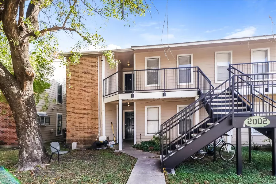 2002 WEST LOOP #C, Austin, TX 78758