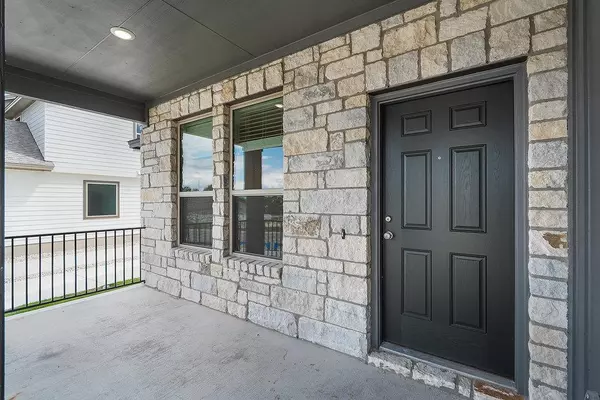 Kyle, TX 78640,137 Tenny LN