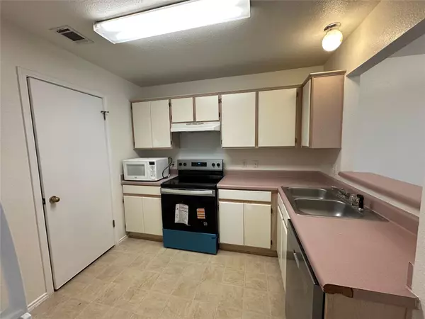 Austin, TX 78748,9615 Sugar Hill DR #B