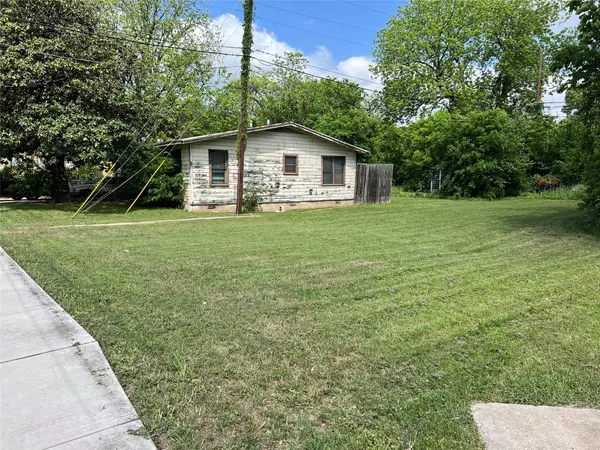 Austin, TX 78702,2406 MLK BLVD