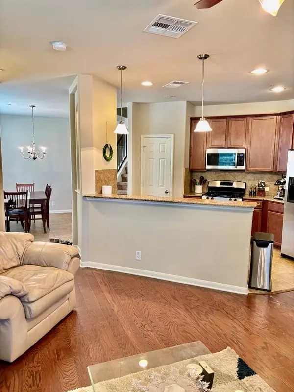 Austin, TX 78748,3101 N Davis LN #6203