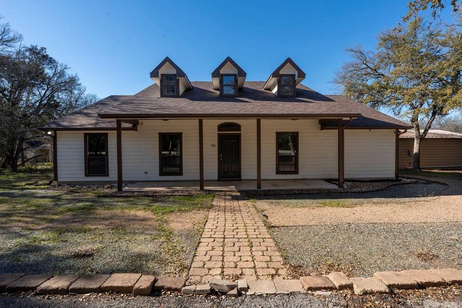 310 Ayers RD, Kyle, TX 78640