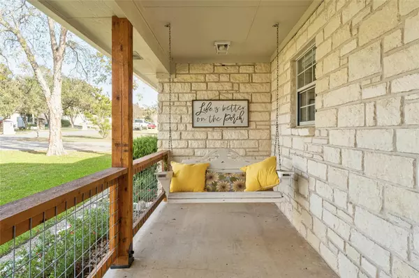 Wimberley, TX 78676,132 Augusta DR