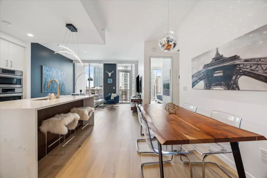 301 West Ave #1705, Austin, TX 78701