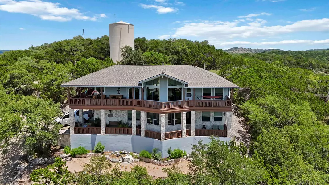 633 Flaman RD, Canyon Lake, TX 78133