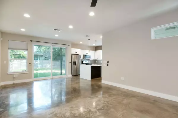 Austin, TX 78721,1130 Mason Ave #B