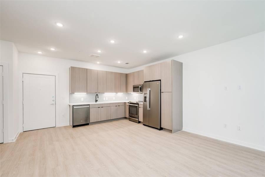 4802 S Congress Ave #121, Austin, TX 78745