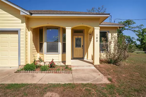 Paige, TX 78659,180 Jim Bowie DR