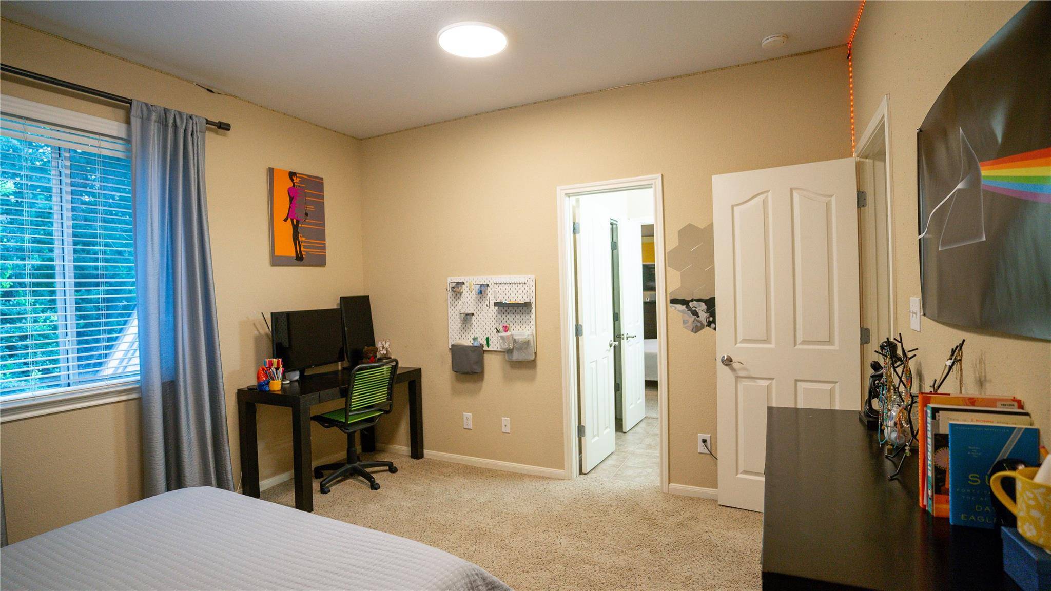 Round Rock, TX 78665,2607 Deep River CIR