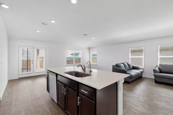 Hutto, TX 78634,322 Pedernales LN