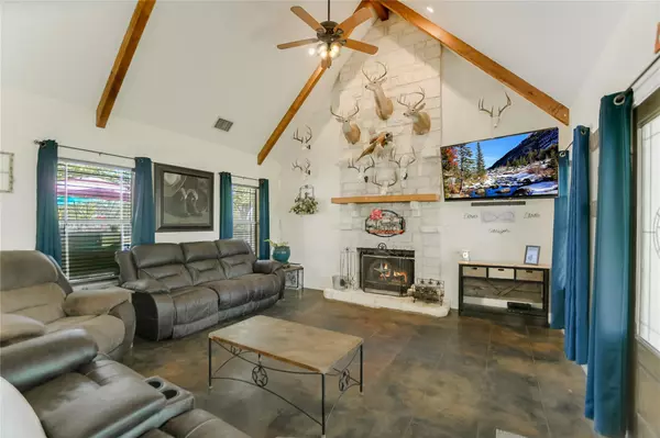 Marble Falls, TX 78654,303 CR 144