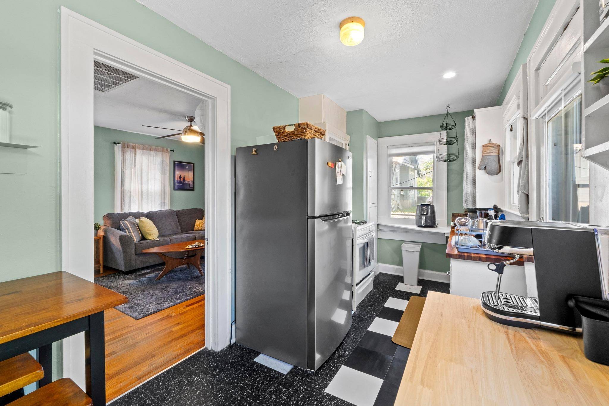 Austin, TX 78751,504 E 38th 1/2 ST