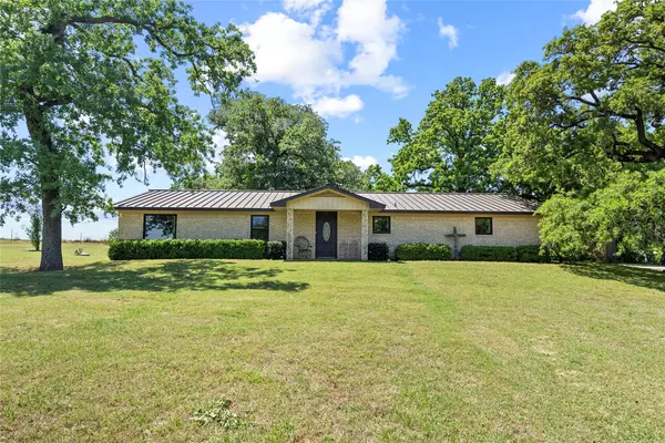 1029 Old McDade RD #A,  Elgin,  TX 78621