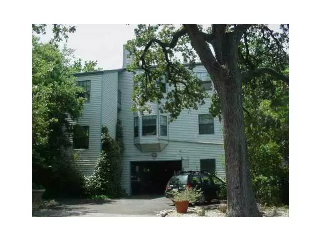 303 W 35th ST #304, Austin, TX 78705
