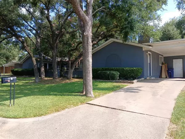 8803 Westover Club DR #B, Austin, TX 78759