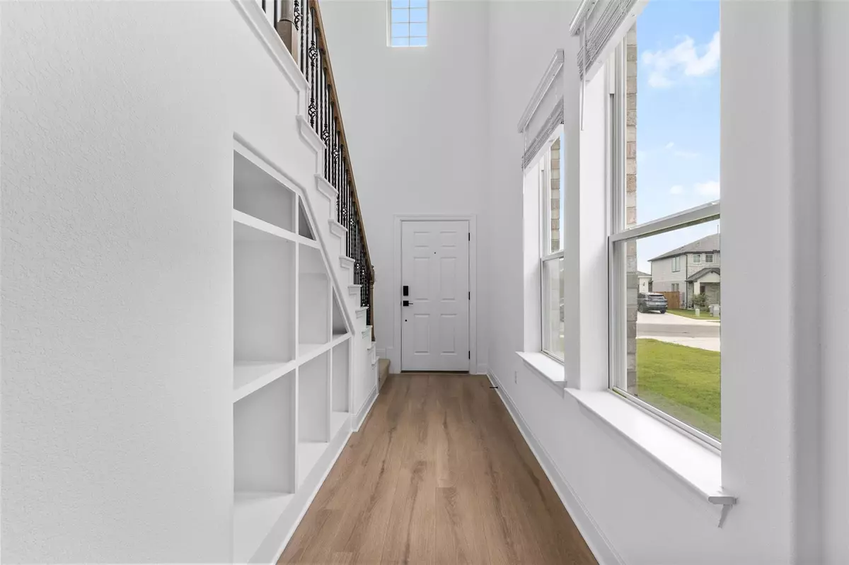 Kyle, TX 78640,214 Queen Top Sail WAY