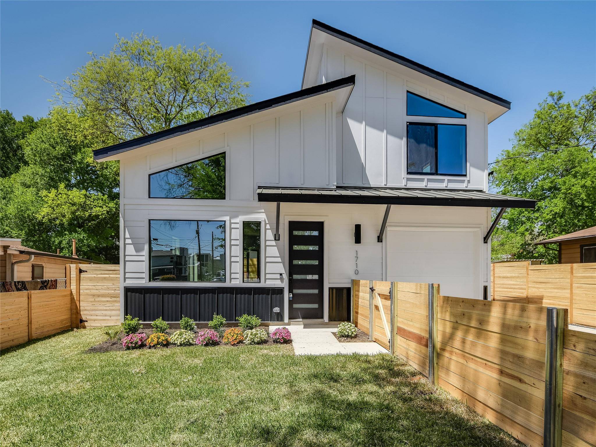 1710 Adina ST #1, Austin, TX 78721