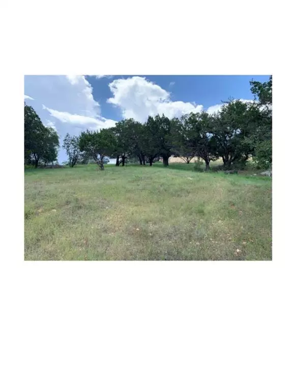 Horseshoe Bay, TX 78624,300 Emerald WAY