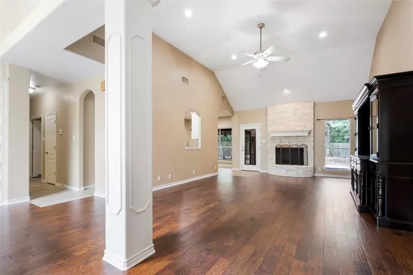 Elgin, TX 78621,230 Cedar Hills DR