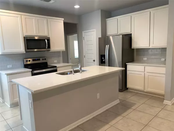 Leander, TX 78641,241 Syrah CT