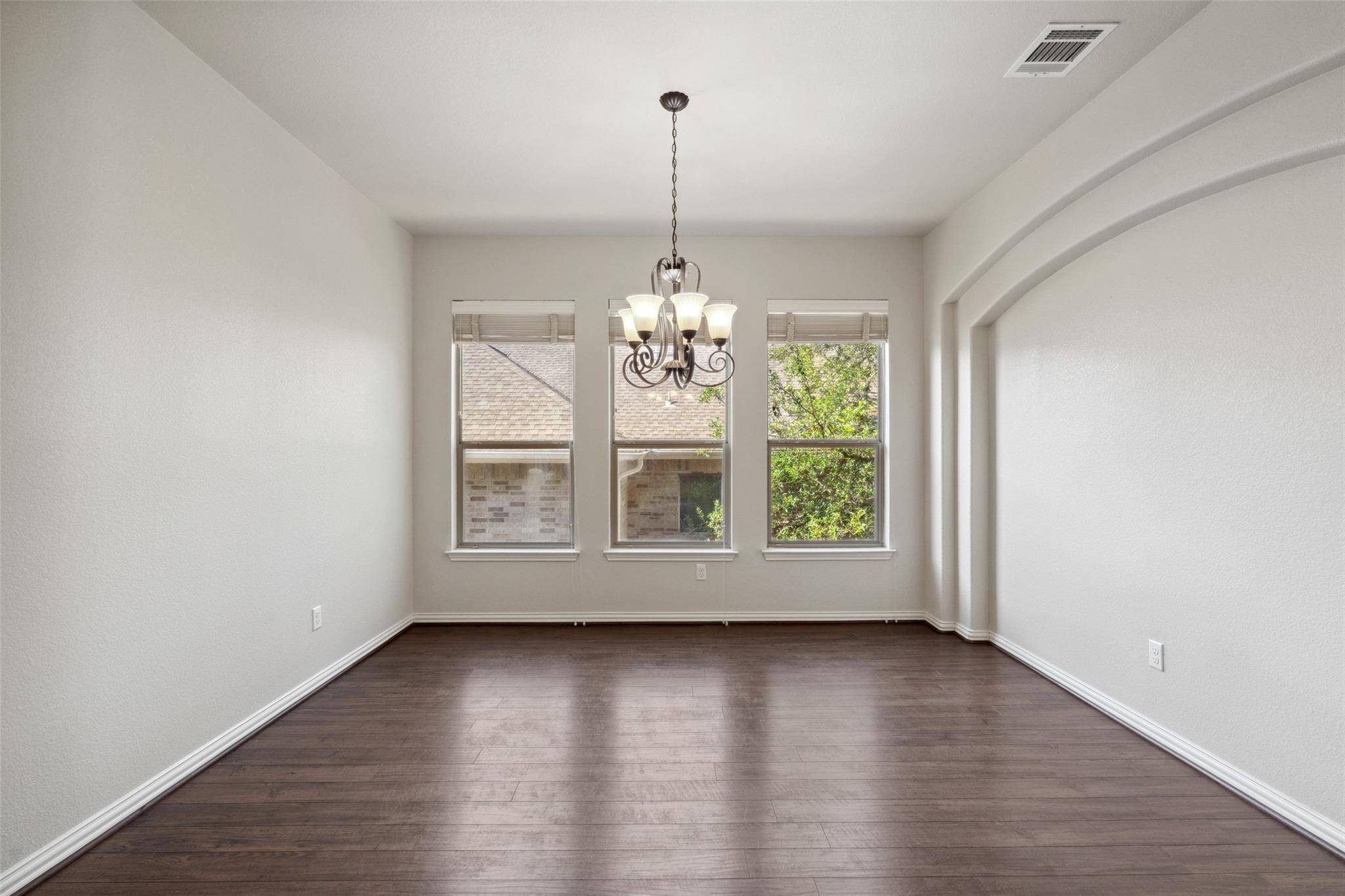 Spicewood, TX 78669,21816 Agarito LN
