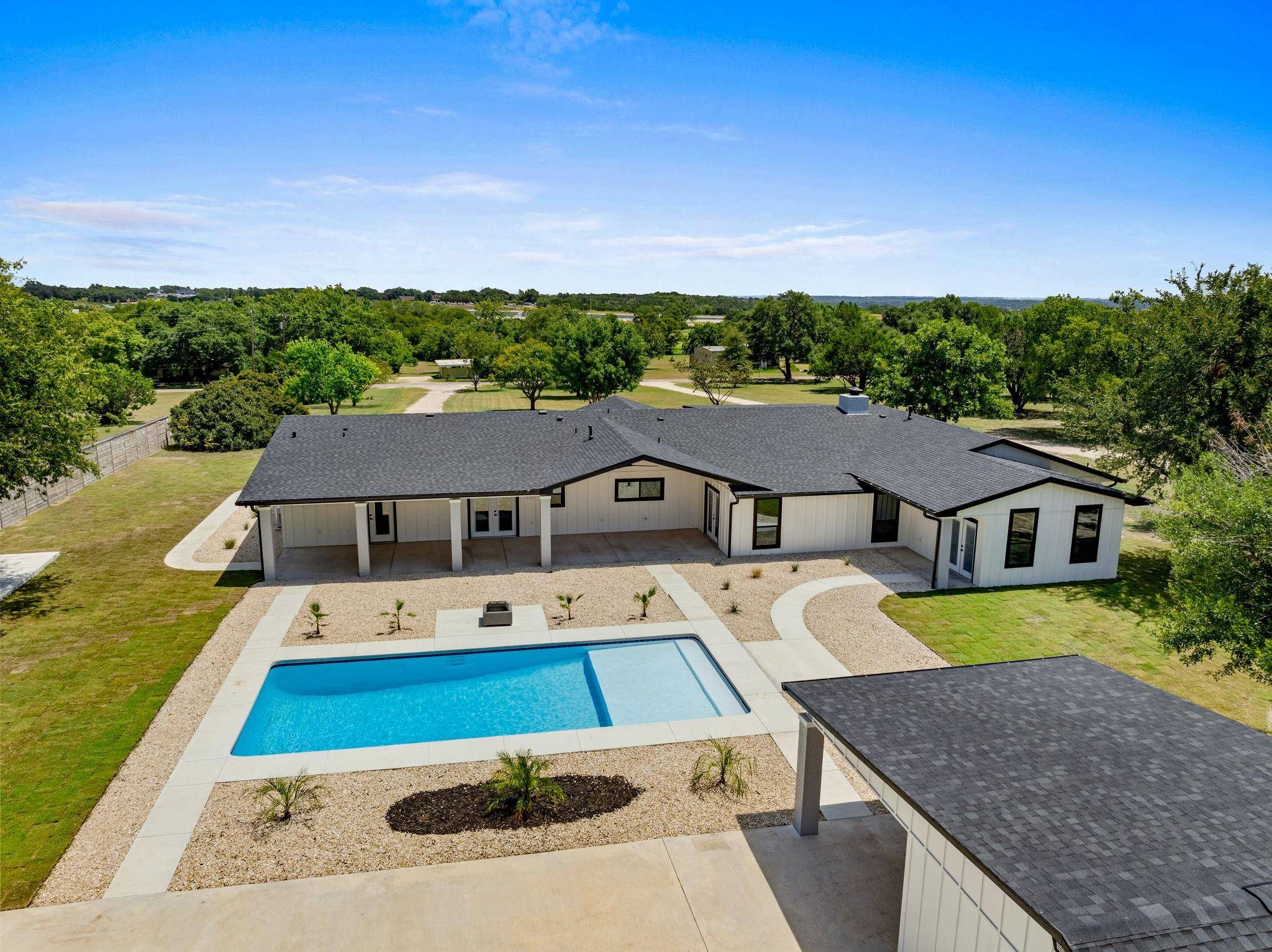 838 Mesquite RD,  Belton,  TX 76513