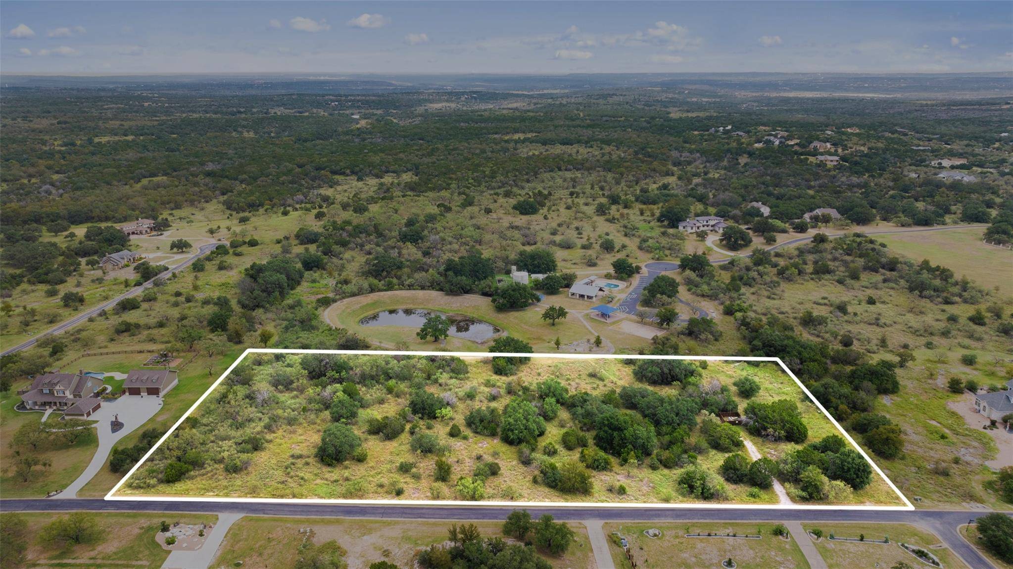 108 Cross TRL, Spicewood, TX 78669
